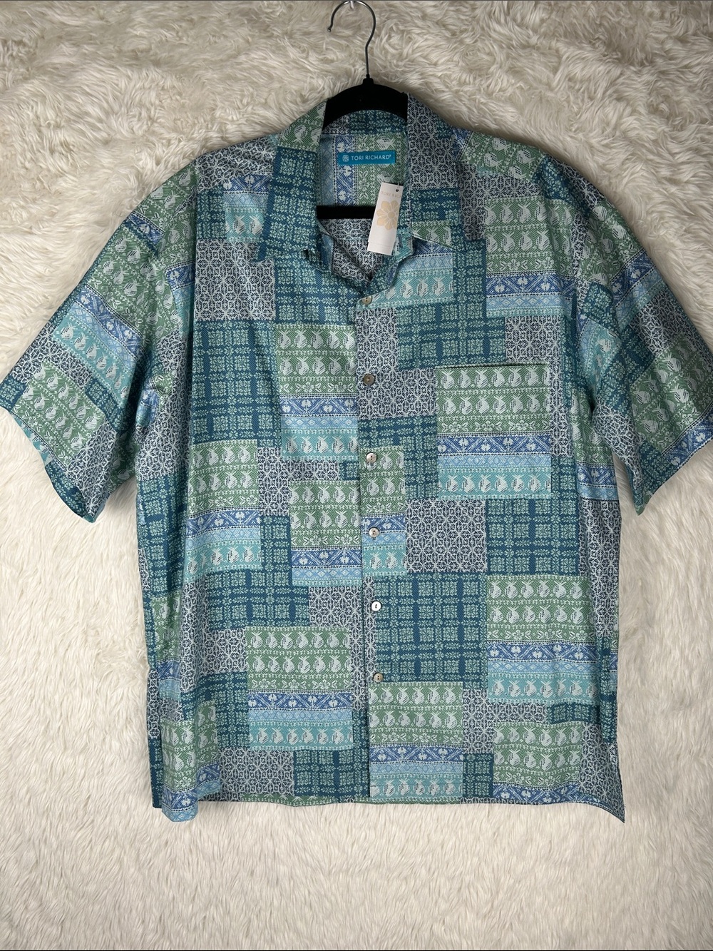 NWT Tori Richard Short-Sleeve Men's Patchwork Print Shirt - Blue/Green